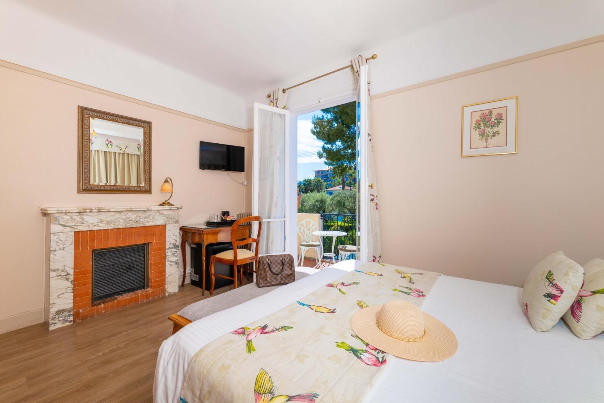 Mas Djoliba Otel Antibes Oda fotoğraf