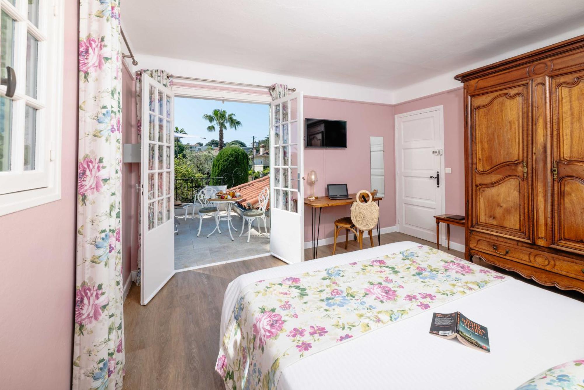 Mas Djoliba Otel Antibes Oda fotoğraf